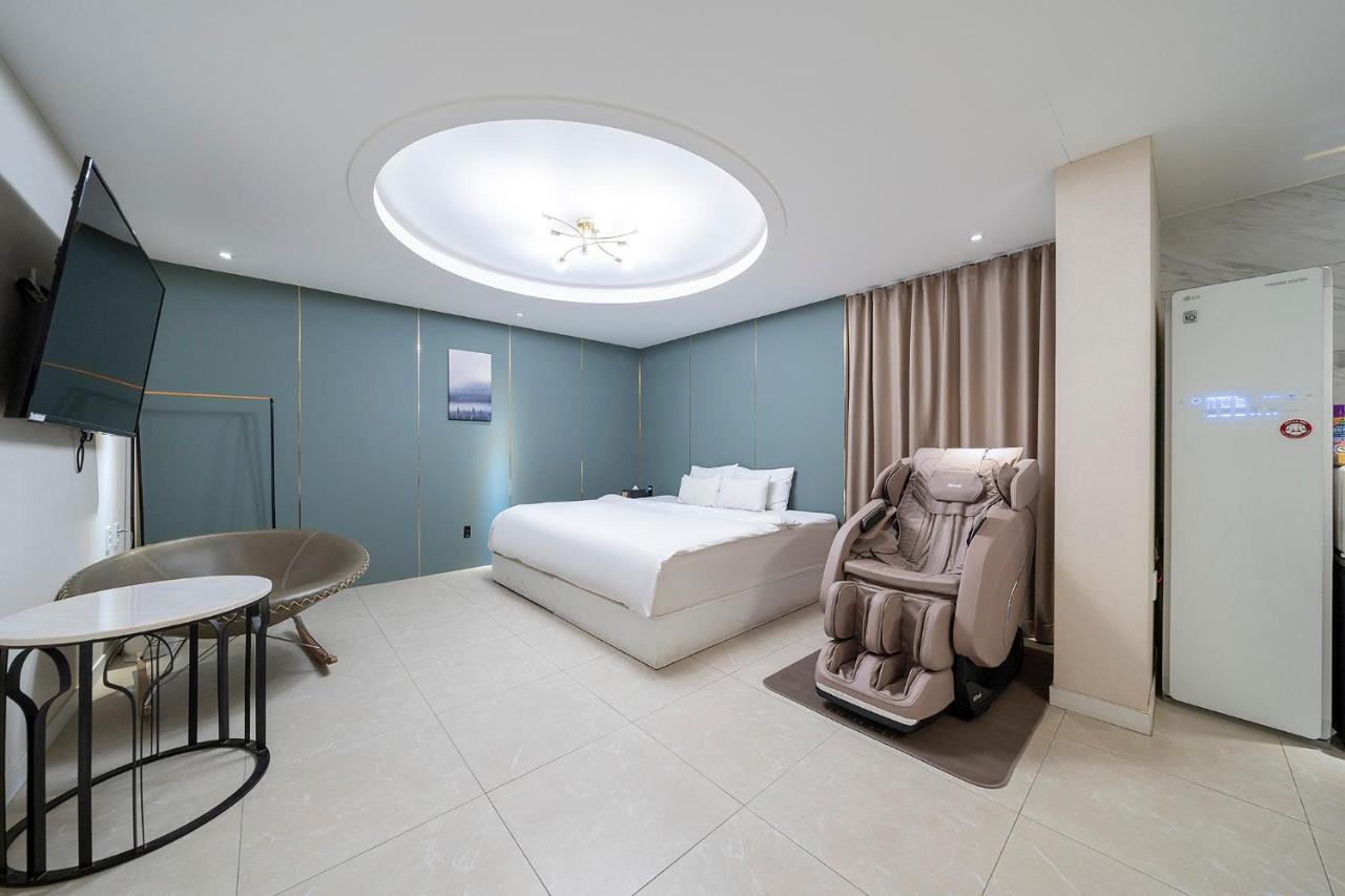 צ'אונן Knox Hotel מראה חיצוני תמונה