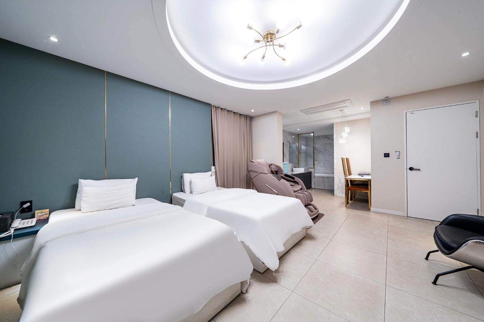 צ'אונן Knox Hotel מראה חיצוני תמונה